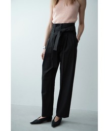 BELT TUCK TAPERED PANTS