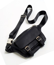 NO ID. | カウレザーボディBAG(ショルダーバッグ)