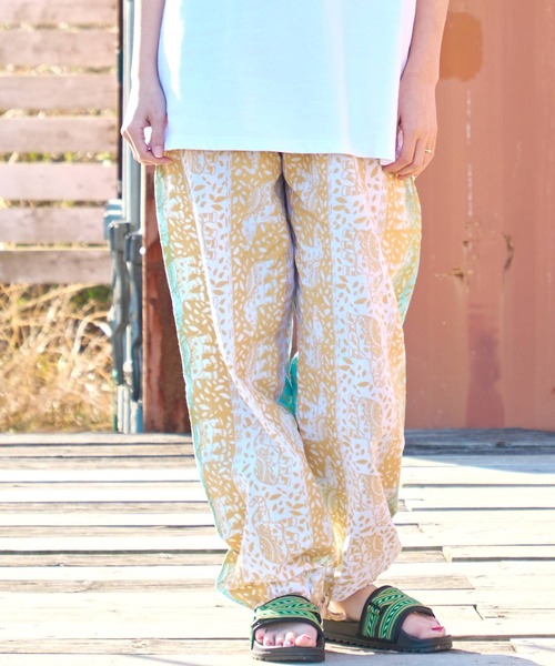 チャイハネ(チャイハネ)の「【チャイハネ】インドゾウMEN'Sパンツ(その他パンツ・メンズ・オレンジ/ホワイト/ブルー・FREE)」の1枚目の写真