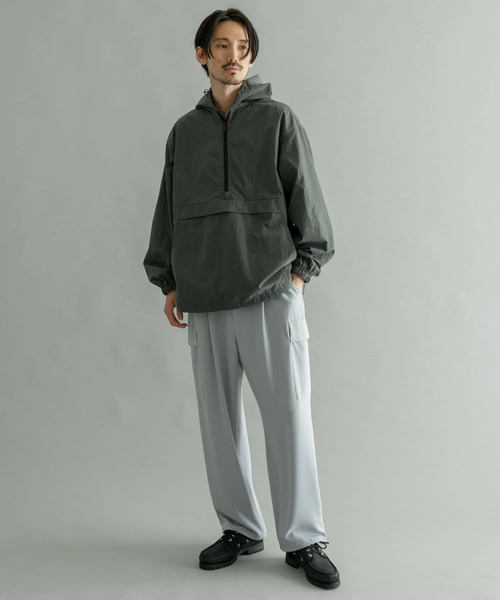 URBAN RESEARCH（アーバンリサーチ）の「ダブルクロスワンタックカーゴパンツ（カーゴパンツ・メンズ・オリーブ/ブラウン/ブラック/グレー系その他・LARGE/MEDIUM）」の6枚目の写真