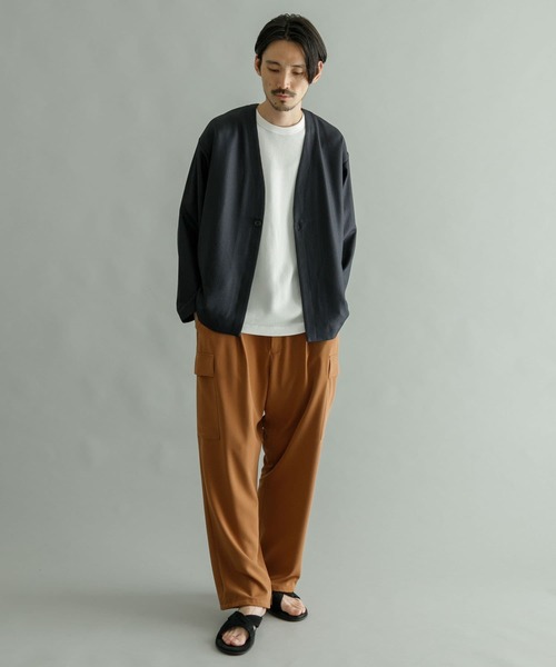 URBAN RESEARCH（アーバンリサーチ）の「ダブルクロスワンタックカーゴパンツ（カーゴパンツ・メンズ・オリーブ/ブラウン/ブラック/グレー系その他・LARGE/MEDIUM）」の11枚目の写真