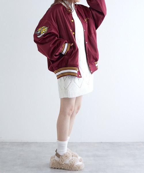 w closet（ダブルクローゼット）の「タイガー刺繍スタジャン（スタジャン・レディース・ボルドー/ブルー・FREE）」の5枚目の写真