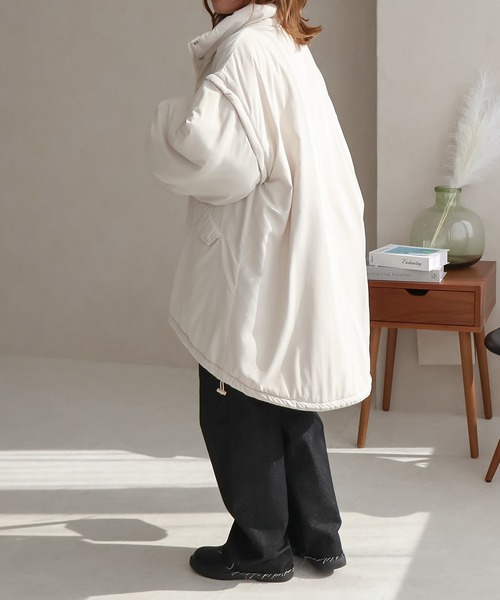 Social GIRL（ソーシャルガール）の「2WAYスタンドカラーキルトコート/キルティングベスト（ベスト・レディース・カーキ/アイボリー/ブラック・M）」の12枚目の写真