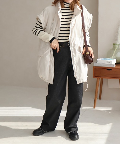 Social GIRL（ソーシャルガール）の「2WAYスタンドカラーキルトコート/キルティングベスト（ベスト・レディース・カーキ/アイボリー/ブラック・M）」の15枚目の写真