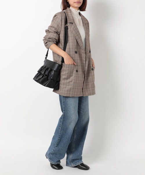 MIAN （ミアン）の「【MIAN】フェイクレザーフェミニンショルダーバッグ 2231-239-1（ショルダーバッグ・レディース・グレイッシュベージュ/ブルー/ブラック・FREE）」の12枚目の写真