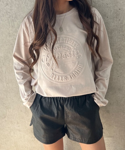 GLAMOROUS JANE(グラマラスジェーン)の「CLASSICエンボスロンT(Tシャツ/カットソー・レディース・杢グレー/チャコールグレー/ブラック/ホワイト/ベージュ・FREE)」の5枚目の写真