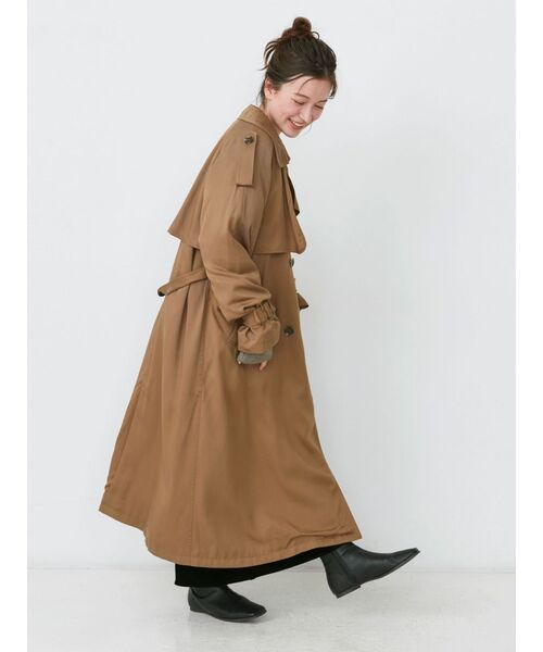 Ungrid（アングリッド）の「ルーズトレンチコート（その他アウター・レディース・キャメル/ベージュ・SMALL/MEDIUM）」の7枚目の写真