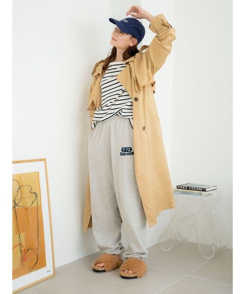 Ungrid（アングリッド）の「ルーズトレンチコート（その他アウター・レディース・キャメル/ベージュ・SMALL/MEDIUM）」の10枚目の写真