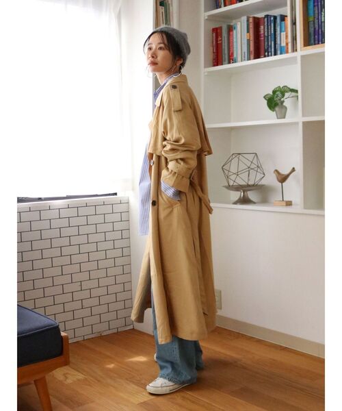 Ungrid（アングリッド）の「ルーズトレンチコート（その他アウター・レディース・キャメル/ベージュ・SMALL/MEDIUM）」の20枚目の写真