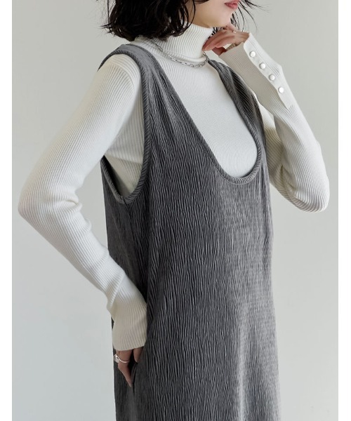 セール】[新色追加][シンプルに着映える]袖金ボタン