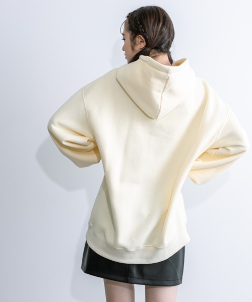 OLIVE des OLIVE（オリーブデオリーブ）の「ラメプリントチュニックパーカー　1032060220（パーカー・レディース・イエロー/チャコールグレー/オフホワイト/ブラック/サックスブルー・FREE）」の15枚目の写真