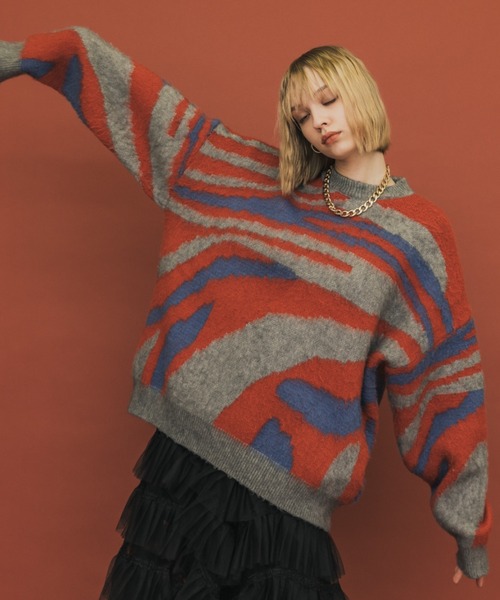 casane(カサネ)の「ヘアリースパイラルニット(ニット/セーター・レディース・ベージュ/グレー・FREE)」の14枚目の写真