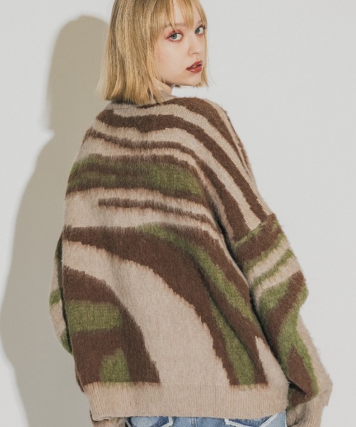 casane(カサネ)の「ヘアリースパイラルニット(ニット/セーター・レディース・ベージュ/グレー・FREE)」の21枚目の写真