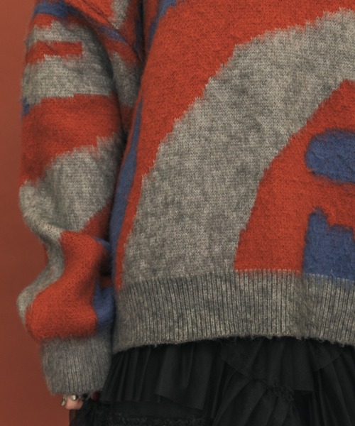 casane(カサネ)の「ヘアリースパイラルニット(ニット/セーター・レディース・ベージュ/グレー・FREE)」の15枚目の写真