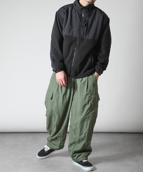 ROOT THREE(ルートスリー)の「【ROOT THREE】ナイロンテック 裏メッシュバルーンカーゴパンツ(カーゴパンツ・メンズ・カーキ/グレー/ベージュ/ブラック・MEDIUM/LARGE/X-LARGE)」の21枚目の写真