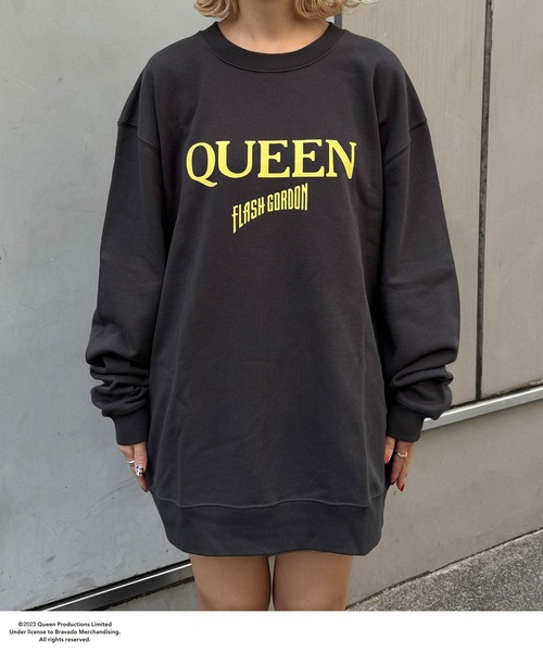 CIAOPANIC(チャオパニック)の「【ユニセックス】【QUEEN/クイーン】ロゴヴィンテージ加工ロックスウェット(スウェット・レディース・チャコールグレー・FREE)」の9枚目の写真