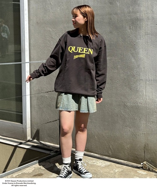 CIAOPANIC(チャオパニック)の「【ユニセックス】【QUEEN/クイーン】ロゴヴィンテージ加工ロックスウェット(スウェット・レディース・チャコールグレー・FREE)」の15枚目の写真