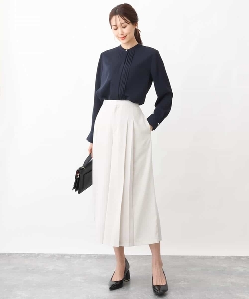 MK MICHEL KLEIN（エムケーミッシェルクラン）の「ピンタックデザインブラウス/洗える（シャツ/ブラウス・レディース・ネイビー/ホワイト・38）」の14枚目の写真