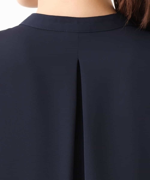 MK MICHEL KLEIN（エムケーミッシェルクラン）の「ピンタックデザインブラウス/洗える（シャツ/ブラウス・レディース・ネイビー/ホワイト・38）」の22枚目の写真