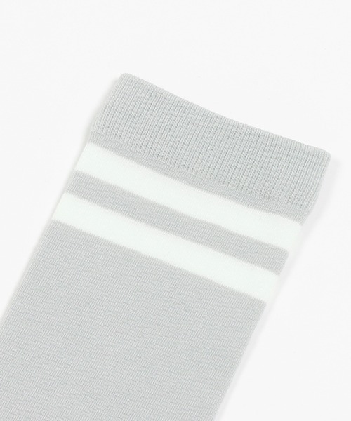 LOVETOXIC(ラブトキシック)の「ラインニーハイソックス(ソックス/靴下・キッズ・グレー/ブラック/ネイビー・23-25cm/20-22cm)」の5枚目の写真