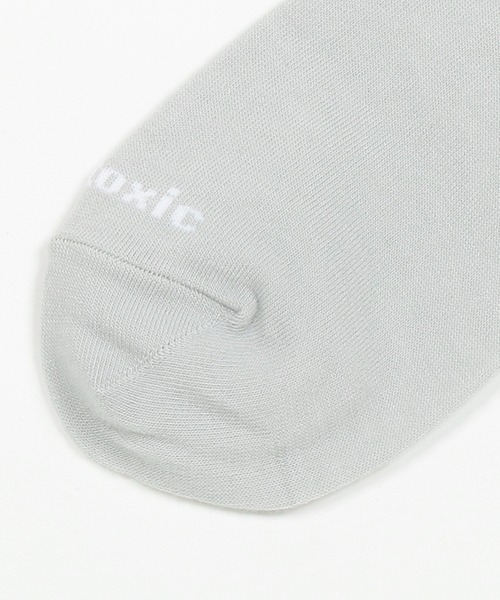 LOVETOXIC(ラブトキシック)の「ラインニーハイソックス(ソックス/靴下・キッズ・グレー/ブラック/ネイビー・23-25cm/20-22cm)」の6枚目の写真