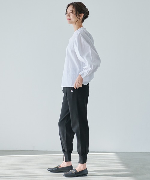 Arnold Palmer（アーノルドパーマー）の「ボリュームスリーブ ブラウス（シャツ/ブラウス・レディース・ホワイト/ブラック/ベージュ・L/M/S）」の10枚目の写真