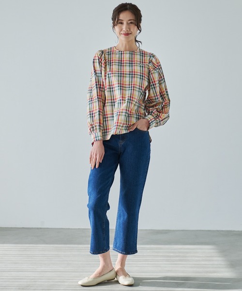 Arnold Palmer（アーノルドパーマー）の「ボリュームスリーブ ブラウス（シャツ/ブラウス・レディース・ホワイト/ブラック/ベージュ・L/M/S）」の19枚目の写真