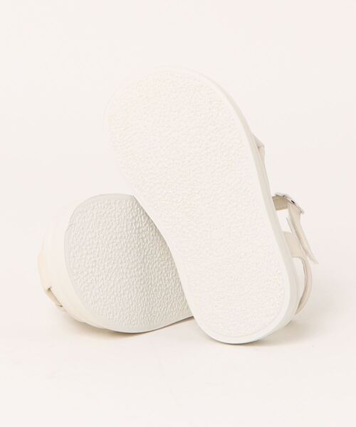 Lycee mine（リセマイン）の「クッションクロスサンダル（サンダル・キッズ・ラベンダー/アイボリー・16cm/20cm/17cm/18cm/19cm）」の4枚目の写真