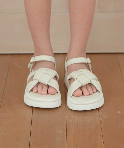 Lycee mine（リセマイン）の「クッションクロスサンダル（サンダル・キッズ・ラベンダー/アイボリー・16cm/20cm/17cm/18cm/19cm）」の13枚目の写真