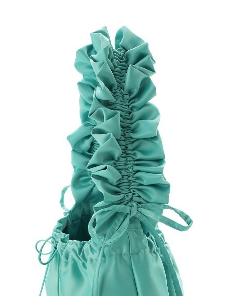 LILY BROWN（リリーブラウン）の「【LILY BROWN Lingerie】サテンギャザーバケットバッグ（ショルダーバッグ・レディース・ブラック/ピンク/ターコイズブルー/アイボリー・FREE）」の5枚目の写真