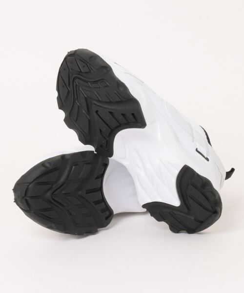 NIKE（ナイキ）の「(NIKE)ナイキ TC7900（スニーカー・レディース・ブラック・23/24.0/25.0）」の11枚目の写真