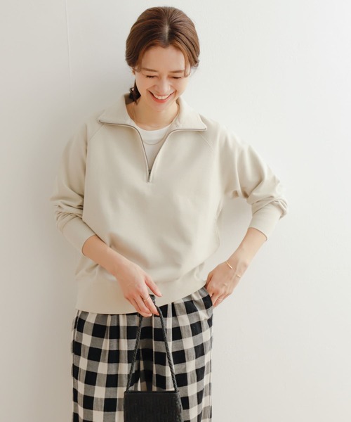 URBAN RESEARCH DOORS(アーバンリサーチドアーズ)の「コットンインレイハーフZIPプルオーバー(Tシャツ/カットソー・レディース・ネイビー/ライトベージュ・MEDIUM)」の14枚目の写真