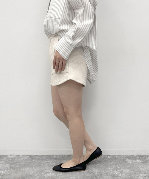 U by SPICK&SPAN（ユーバイスピックアンドスパン）の「【twosome】 ネップスウェットショートパンツ（スウェットパンツ・レディース・アイボリー/ライトグレー・FREE）」の12枚目の写真