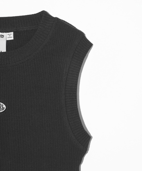 X-girl（エックスガール）の「OVAL LOGO TANK TOP（タンクトップ・レディース・マルチ/ブラック/ホワイト/ブラウン・S/M）」の22枚目の写真