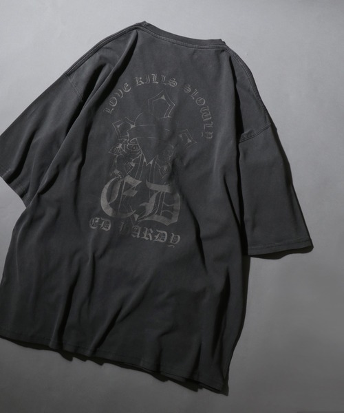 Ed Hardy(エドハーディー)の「Ed Hardy/エド・ハーディー ピグメント加工 ヴィンテージライク ロックプリント 半袖Tシャツ(Tシャツ/カットソー・メンズ・ブラック/グレー系その他/ブラック系その他2/ブラック系その他/ブラック系その他3/グレー系その他5/チャコール/グレー系その他2/グレー系その他3/グレー系その他4/グレー系/グレー系その他6/ブラック系その他5/グレー系その他7/ブラック系その他6/ブラック系その他4・M/L)」の16枚目の写真