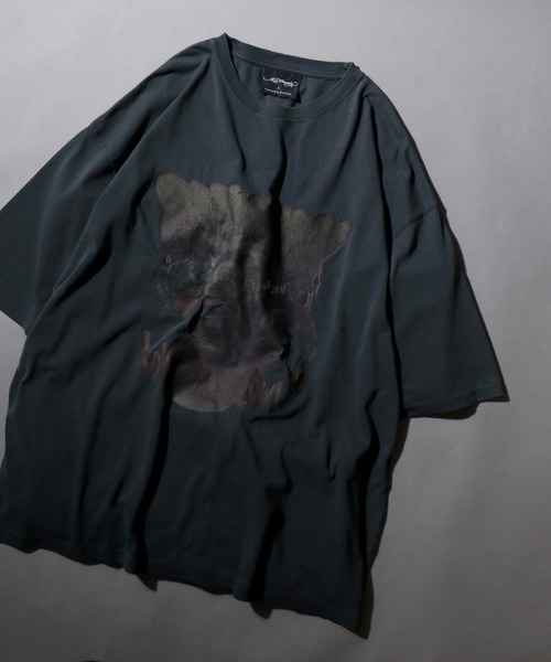 Ed Hardy(エドハーディー)の「Ed Hardy/エド・ハーディー ピグメント加工 ヴィンテージライク ロックプリント 半袖Tシャツ(Tシャツ/カットソー・メンズ・ブラック/グレー系その他/ブラック系その他2/ブラック系その他/ブラック系その他3/グレー系その他5/チャコール/グレー系その他2/グレー系その他3/グレー系その他4/グレー系/グレー系その他6/ブラック系その他5/グレー系その他7/ブラック系その他6/ブラック系その他4・M/L)」の6枚目の写真