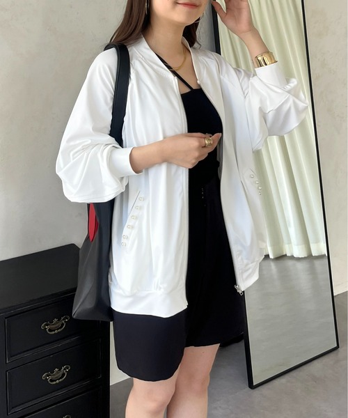 prose verse（プロズヴェール）の「【UVカット】ポケットパールラッシュガードブルゾン（ラッシュガード・レディース・グレー/オフホワイト/ブラック・MEDIUM）」の2枚目の写真