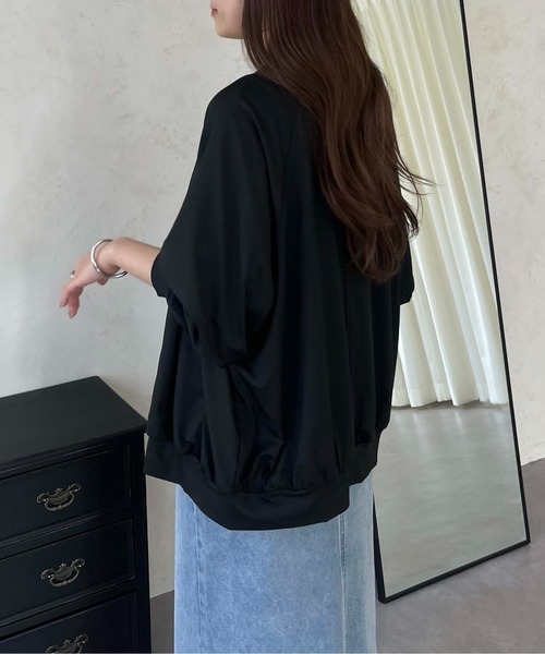 prose verse（プロズヴェール）の「【UVカット】ポケットパールラッシュガードブルゾン（ラッシュガード・レディース・グレー/オフホワイト/ブラック・MEDIUM）」の8枚目の写真