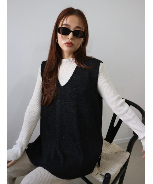 TRUNC（トランクエイティーエイト）の「Glitter Knit Vest（ベスト・レディース・ブラック/グレー・FREE）」の15枚目の写真