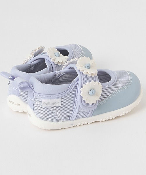 petit main（プティマイン）の「お花水抜きソールサンダル（サンダル・キッズ・アイボリー/ライトブルー/ピンク・16cm/17cm/18cm/19cm/15cm）」の7枚目の写真