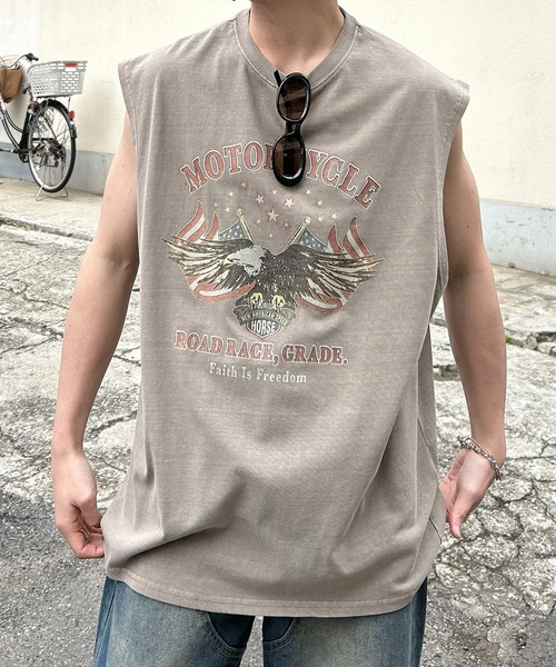 Confirm（コンファーム）の「25SS ヴィンテージライク ピグメント加工 アメカジ風 レトロプリントアソート ノースリーブ カットソー ユニセックス【Confirm】（タンクトップ・メンズ・グレー系その他3/グレー系その他4/ベージュ系その他2/ベージュ系その他3/ベージュ系その他4/グレー系その他2/グレー系その他/ベージュ系その他/ベージュ/チャコールグレー・M/L/XL）」の10枚目の写真