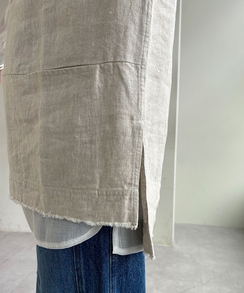 SHENERY(シーナリー)の「ブローチ付Vネックリネンベスト(ベスト・レディース・ブラック/ベージュ・FREE)」の19枚目の写真