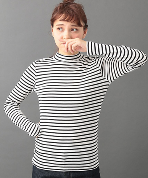 SEVENDAYS=SUNDAY（セブンデイズサンデイ）の「綿レーヨンボーダー天竺　長袖プルオーバー（Tシャツ/カットソー・レディース・オフホワイト/ベージュ/ネイビー・MEDIUM/LARGE）」の2枚目の写真