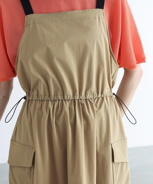 n'OrLABEL（ノアールレーベル）の「【機能素材】『ナイロンジャンパースカート』（ジャンパースカート・レディース・カーキ/ベージュ/ブラック・1/2）」の4枚目の写真