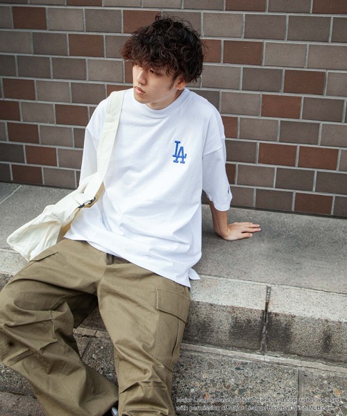 MLB(メジャーリーグベースボール)の「【MLB / メジャーリーグベースボール】 バックサークル ロゴ 刺繍 半袖 Tシャツ(Tシャツ/カットソー・メンズ・ネイビー/ホワイト/ブラック・MEDIUM/LARGE/X-LARGE)」の8枚目の写真