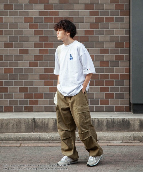 MLB(メジャーリーグベースボール)の「【MLB / メジャーリーグベースボール】 バックサークル ロゴ 刺繍 半袖 Tシャツ(Tシャツ/カットソー・メンズ・ネイビー/ホワイト/ブラック・MEDIUM/LARGE/X-LARGE)」の13枚目の写真