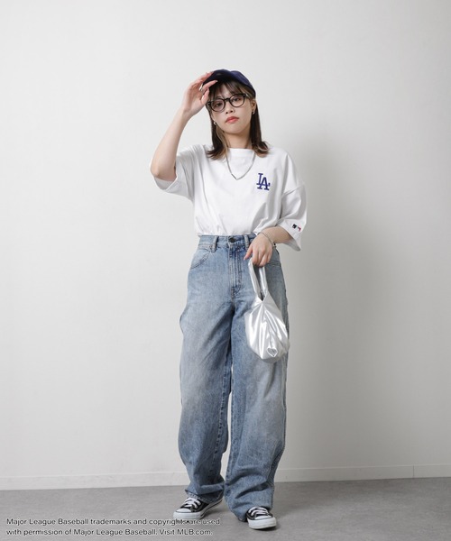 MLB(メジャーリーグベースボール)の「【MLB / メジャーリーグベースボール】 バックサークル ロゴ 刺繍 半袖 Tシャツ(Tシャツ/カットソー・メンズ・ネイビー/ホワイト/ブラック・MEDIUM/LARGE/X-LARGE)」の21枚目の写真