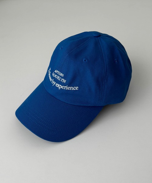 CANAL JEAN（キャナルジーン）の「Lakey Park　BROOKLYNロゴCAP（キャップ・レディース・ブルー・ONE SIZE）」の9枚目の写真