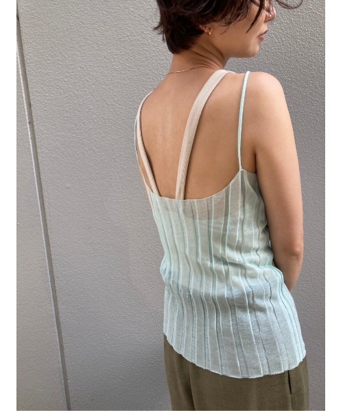 BLACK BY MOUSSY（ブラックバイマウジー）の「back design cup camisole(バックデザインカップキャミソール)（キャミソール・レディース・ネイビー/アイボリー/ブルー・1/2）」の15枚目の写真
