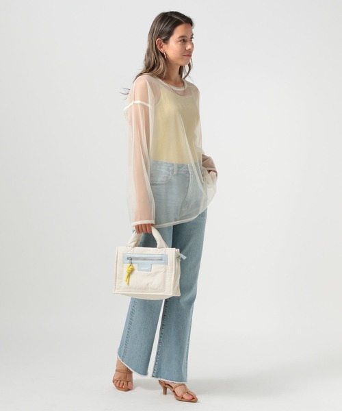 BAYFLOW（ベイフロー）の「[500mlペットボトルが入る]パッファースクエアショルダー（ショルダーバッグ・レディース・ボルドー/アイボリー/ブラック/シルバー/ライトベージュ・FREE）」の11枚目の写真